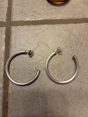 Sheila Fajl Silver Tubular Textured Hoop Earrings - Silver